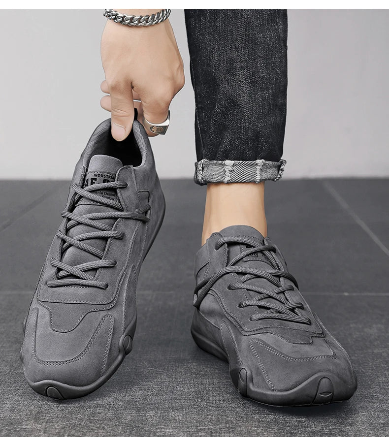 Erkekler için açık hava spor yürüyüş ayakkabıları dört mevsim yeni kaymaz konforlu iş ayakkabıları moda gençlik gündelik trend ayakkabılar erkek spor ayakkabıları