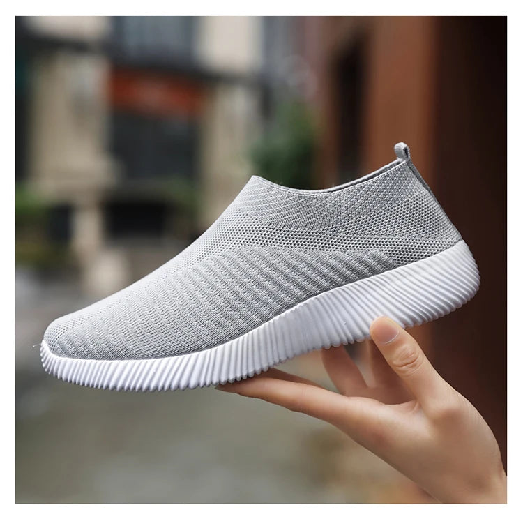 Kadın Vulkanize Ayakkabılar Yüksek Kaliteli Kadın Spor Ayakkabıları Slip On Flats Ayakkabılar Kadın Loafer'lar Büyük Beden 43 Yürüyüş Düz