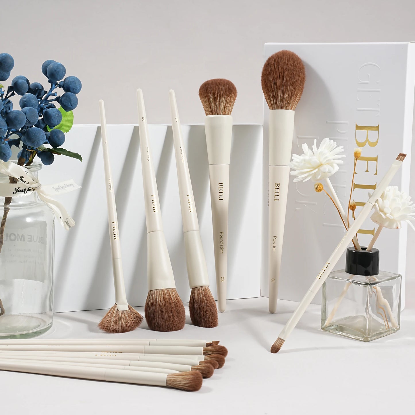 BEILI 9/15/30Pcs Pro Makeup Brushes Suitable for Foundation Powder Concealer Eyeshadow Eyebrow Eyelashes Eyeliner Brush Set-World Bazaar Life