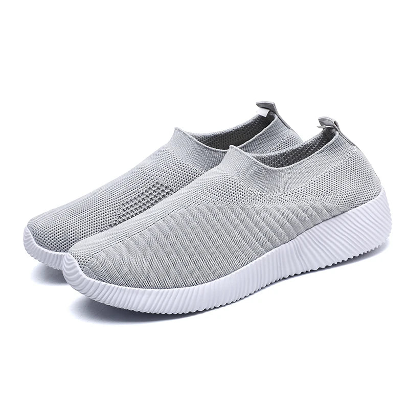 Kadın Vulkanize Ayakkabılar Yüksek Kaliteli Kadın Spor Ayakkabıları Slip On Flats Ayakkabılar Kadın Loafer'lar Büyük Beden 43 Yürüyüş Düz