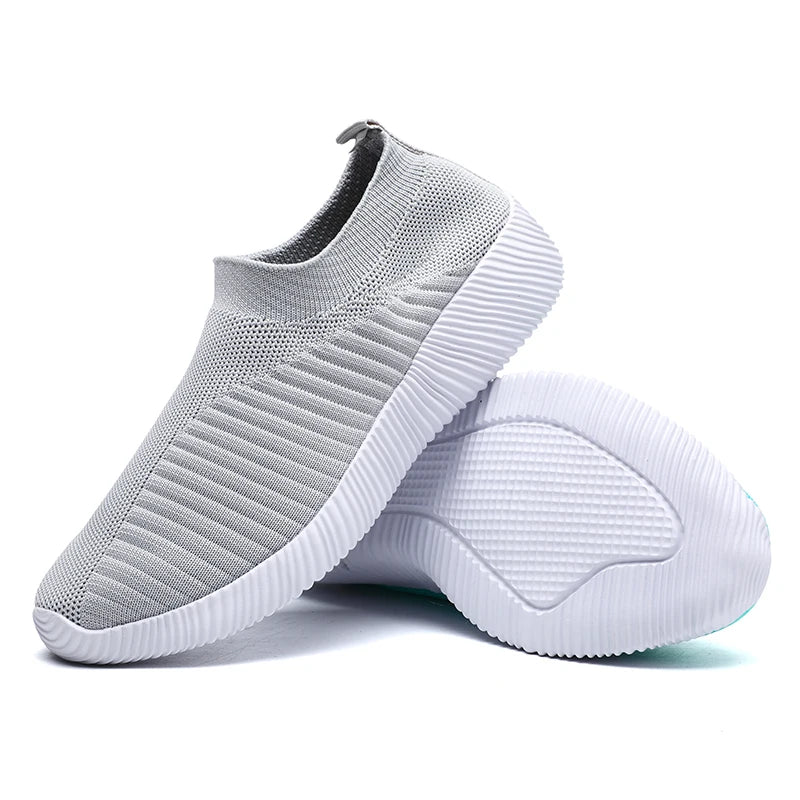 Kadın Vulkanize Ayakkabılar Yüksek Kaliteli Kadın Spor Ayakkabıları Slip On Flats Ayakkabılar Kadın Loafer'lar Büyük Beden 43 Yürüyüş Düz