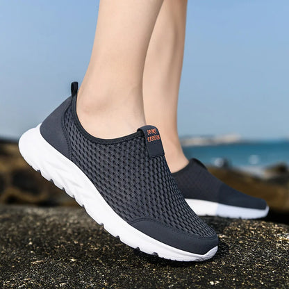 YRZL Men's Breathable Mesh Sneakers - Lightweight & Non-Slip