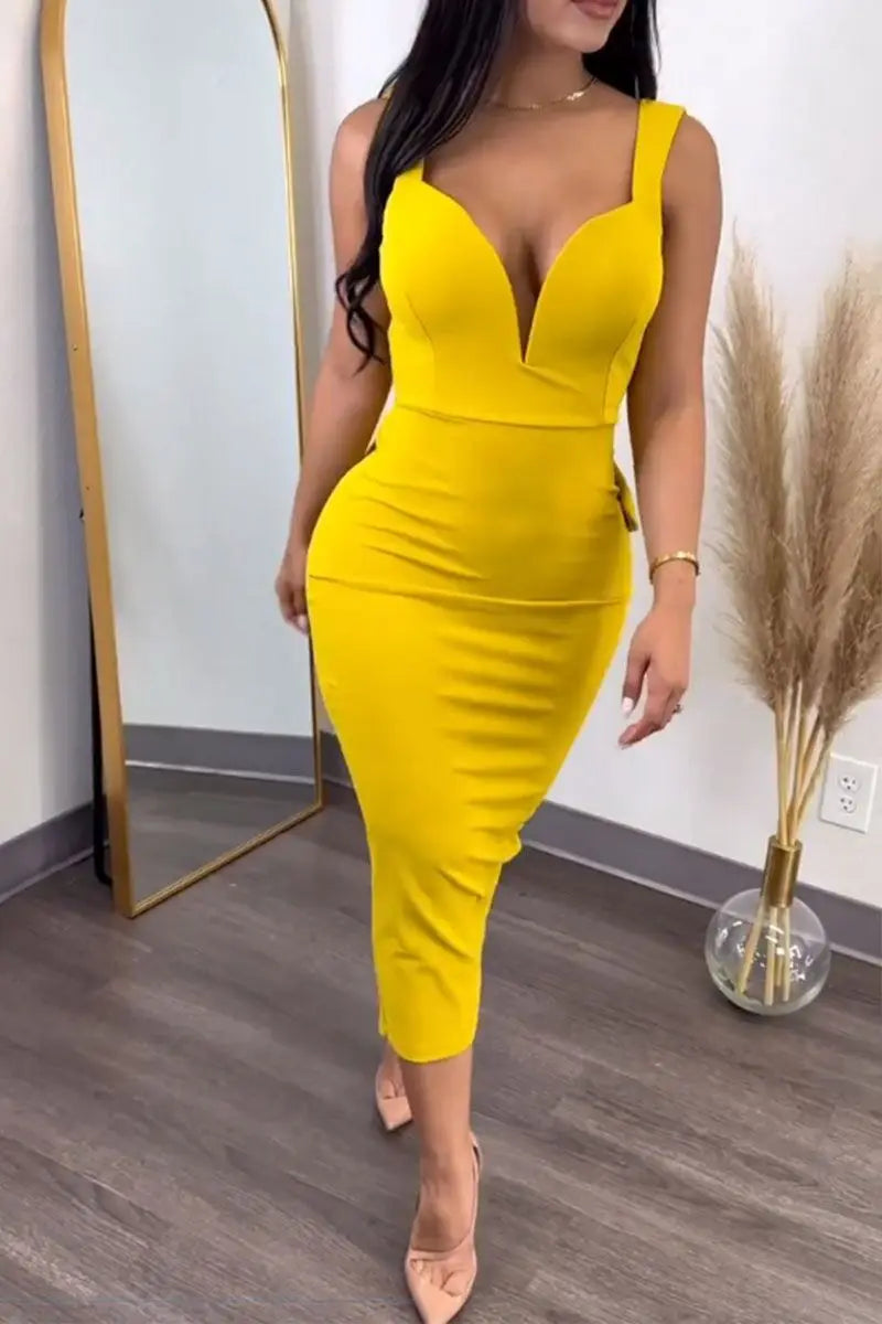 Kadınlar için Şık V Yaka Sırtı Açık Midi Elbise 2025 Bahar Kolsuz Fiyonk Seksi Parti Doğum Günü Dar Elbiseler Vestidos