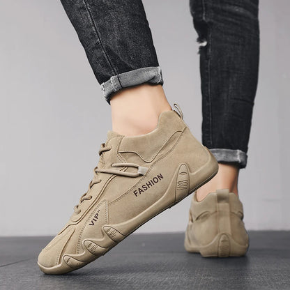 Erkekler için açık hava spor yürüyüş ayakkabıları dört mevsim yeni kaymaz konforlu iş ayakkabıları moda gençlik gündelik trend ayakkabılar erkek spor ayakkabıları