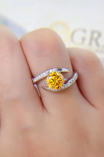 1 Carat Moissanite 925 Sterling Silver Ring.
